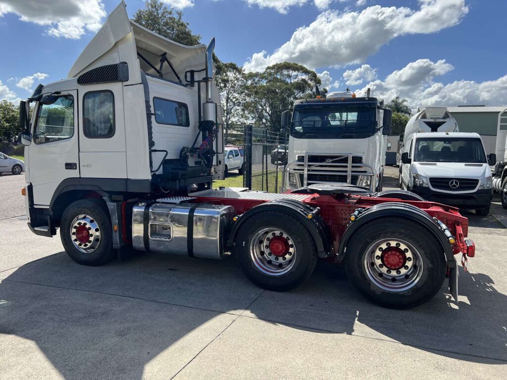 Volvo Fm Prime Mover Hv Trucks